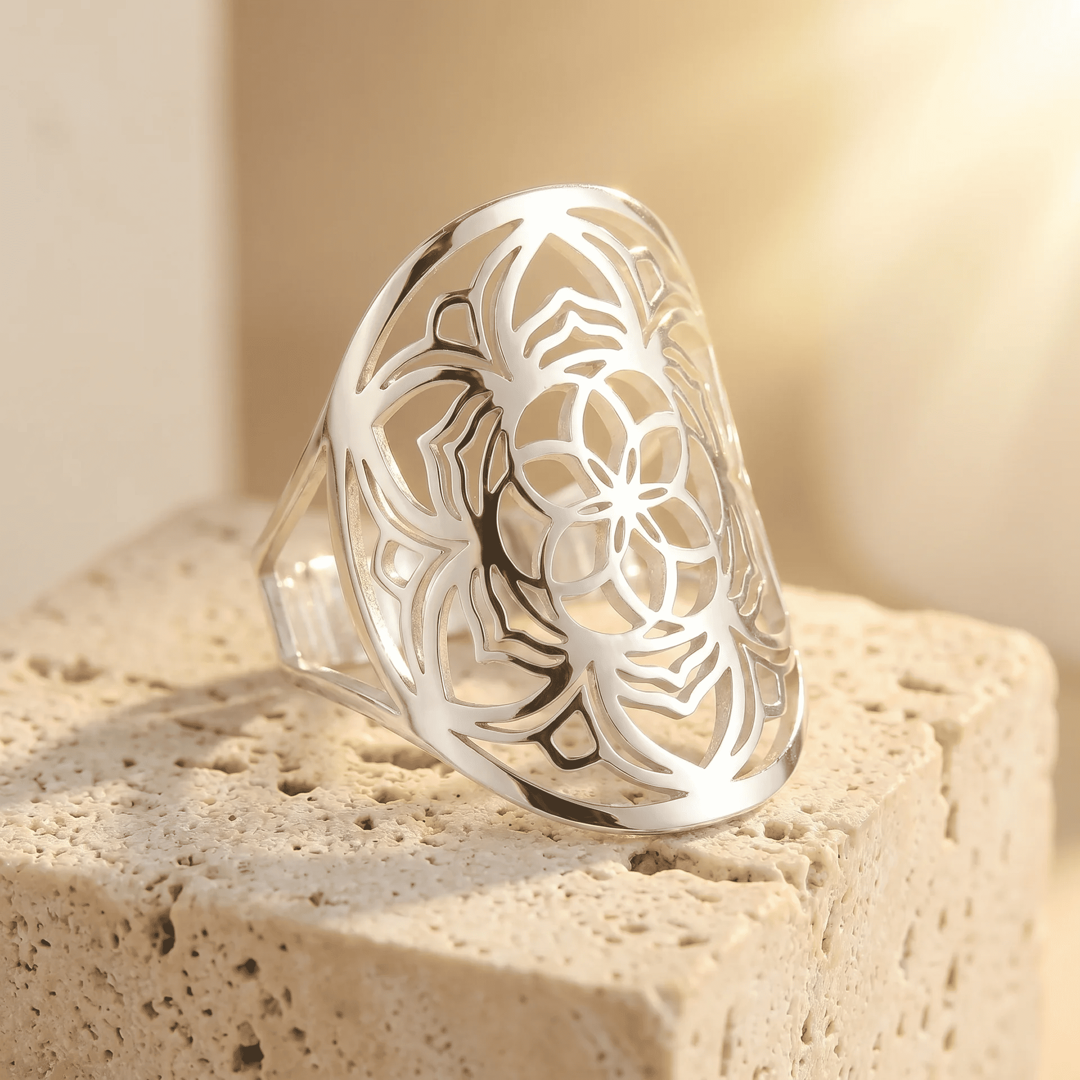 Ring showing the central mandala pattern - KARMAKIND