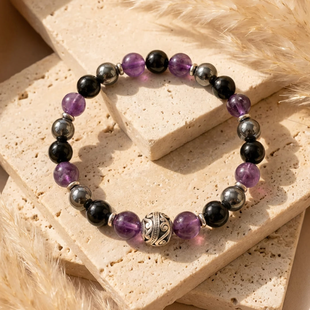 Amethyst stone detail on the Protective Bubble Bracelet - KARMAKIND