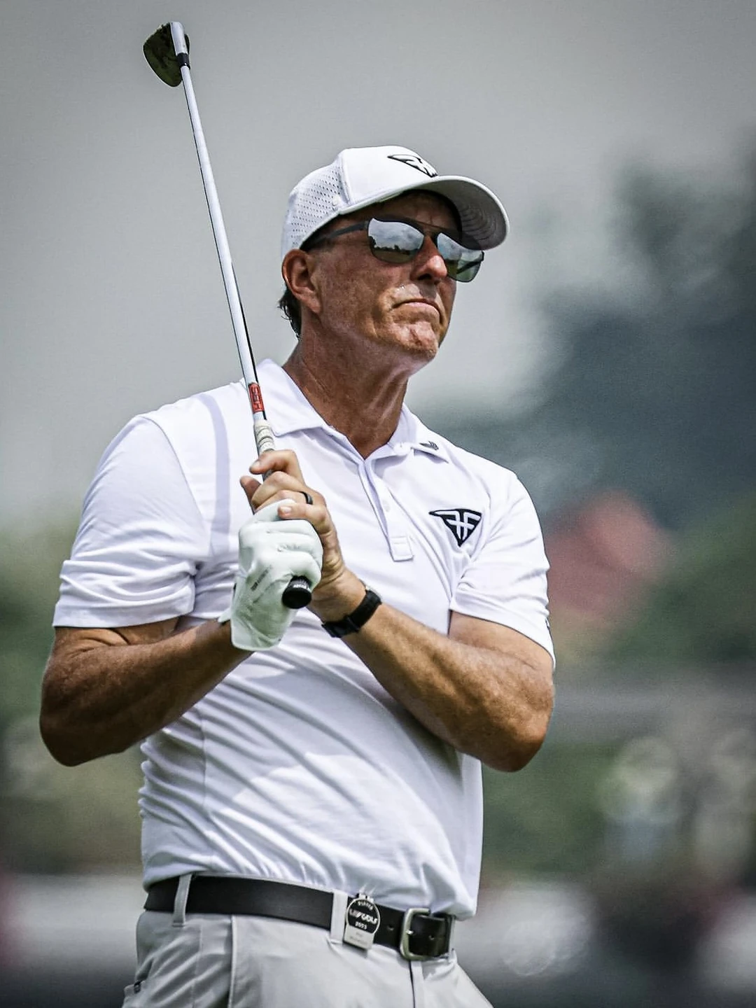 Phil Mickelson wearing USWING sunglasses — homepage section 4 card 2