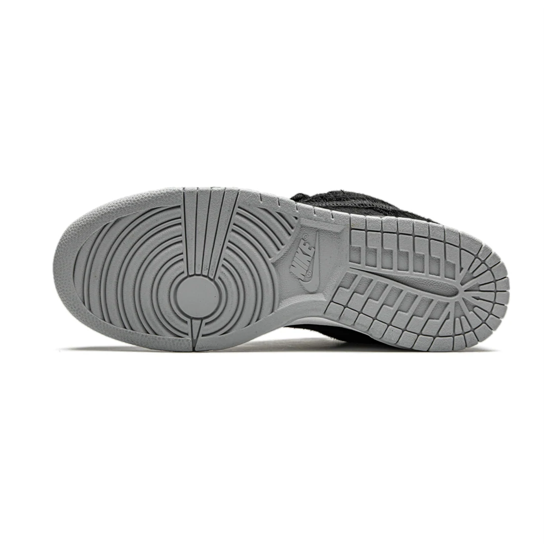 【送料無料】【代金引換】Nike SB Dunk Low “Medicom Toy - BE@RBRICK”【正規品】