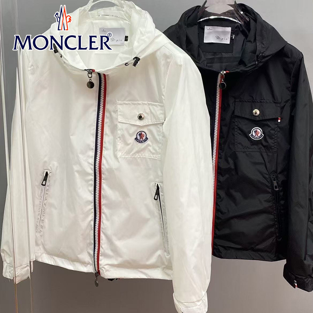 【MONCLER】【大人気】トリコロールライン 薄手パーカー 撥水 