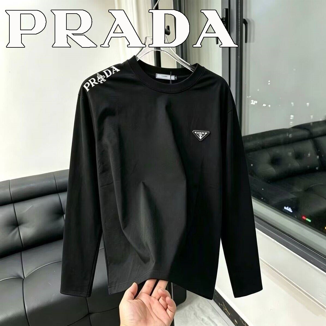 【PRADA】　トライアングルロゴ　スウェット