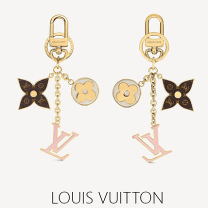 ギフトに》LOUIS VUITTON /LVロゴ キーホルダー バッグチャーム