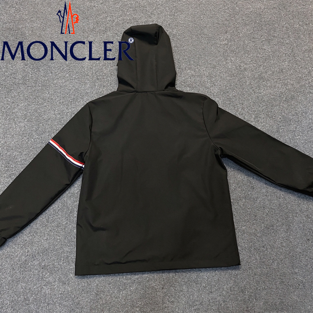 2026 最新 MONCLER モンクレール ロゴ刺繍 パーカージャケット 耐風 通勤カジュアル