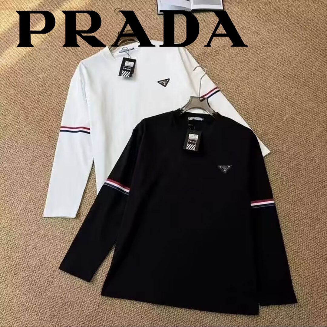 PRADA トライアングルロゴ スウェット     ブラック