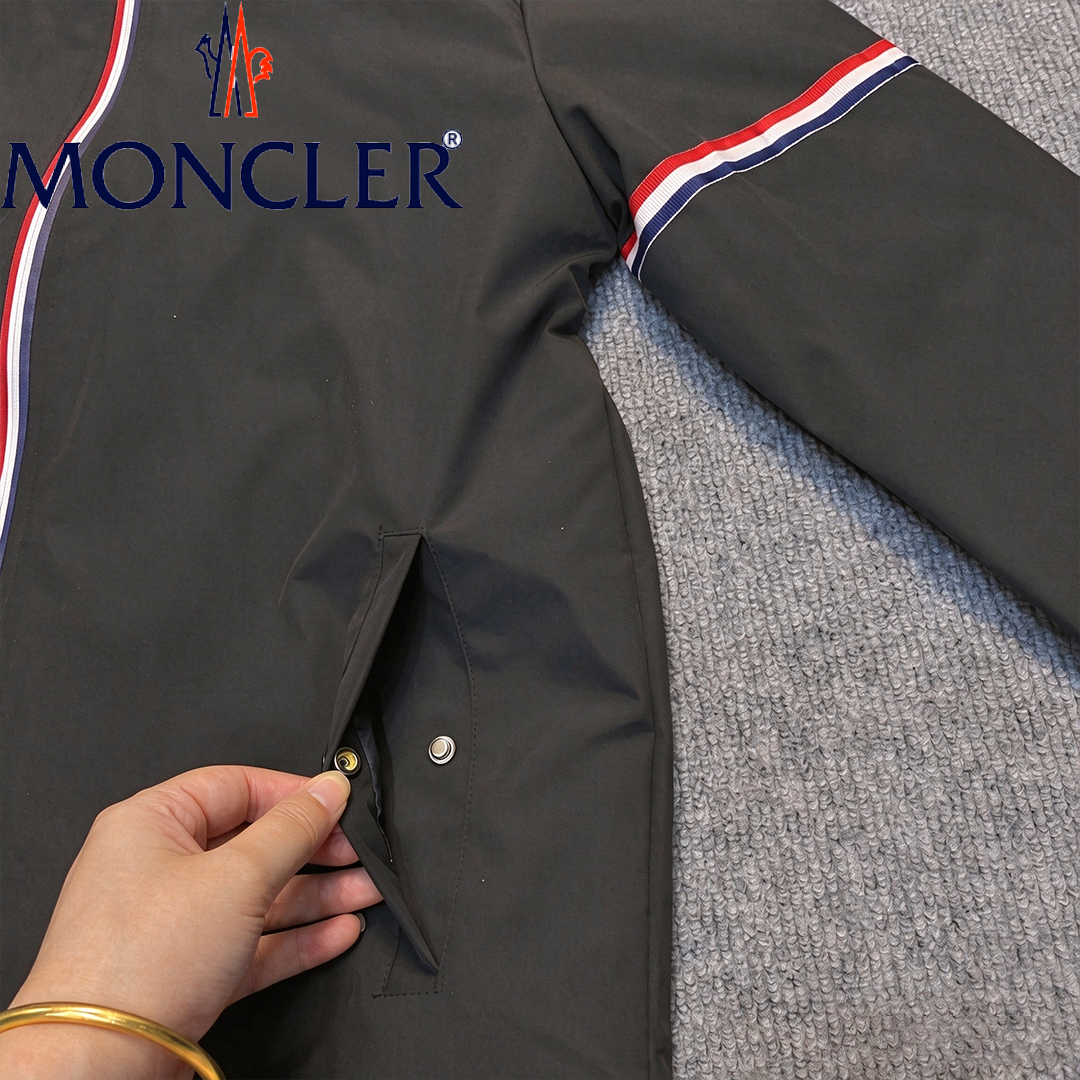 2026 最新 MONCLER モンクレール ロゴ刺繍 パーカージャケット 耐風 通勤カジュアル