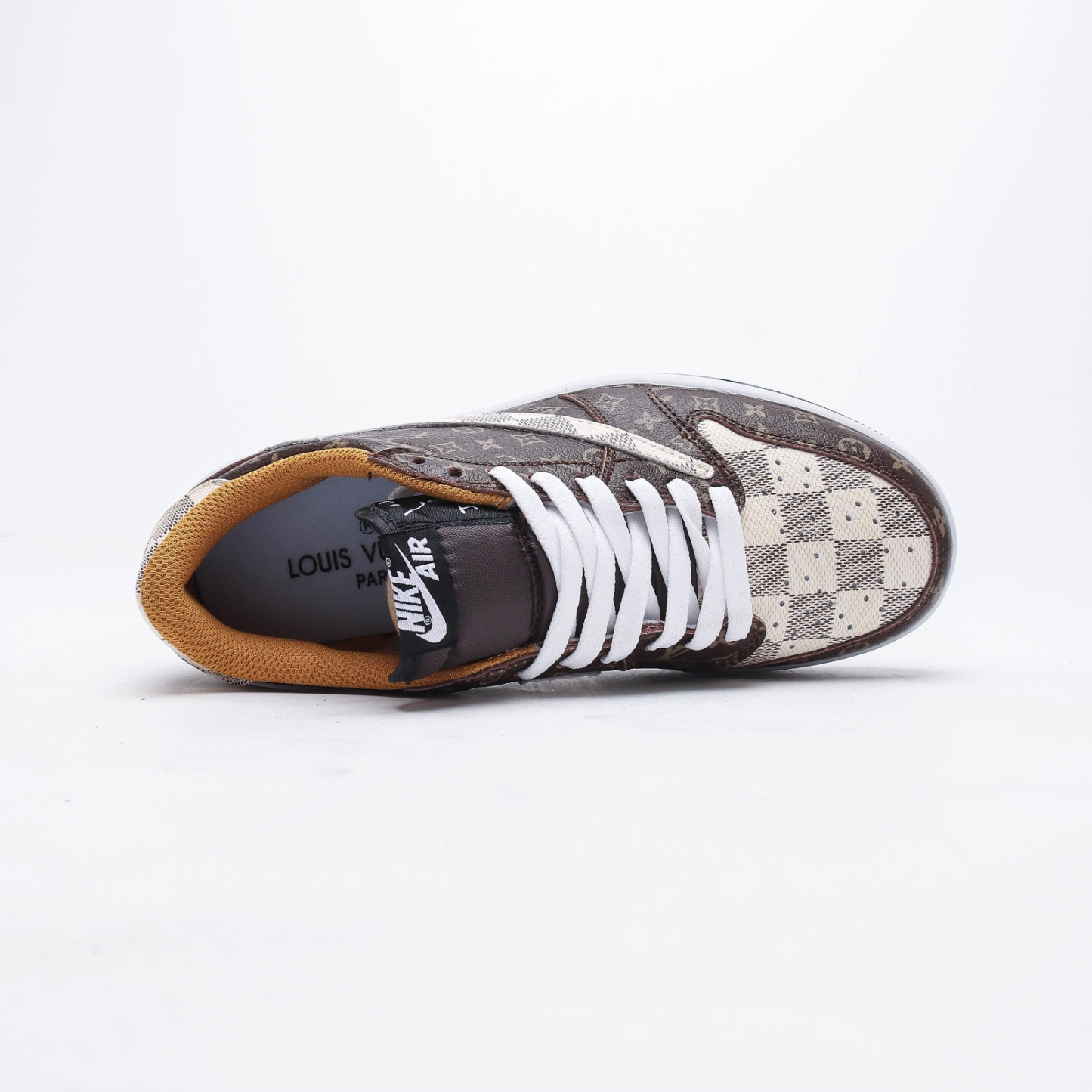 【日本未入荷】Louis Vuitton x Travis Scott x Nike Air Jordan 1 Low OG SP"Damier Azur/LV Monogram"【正規品】[代金引換]
