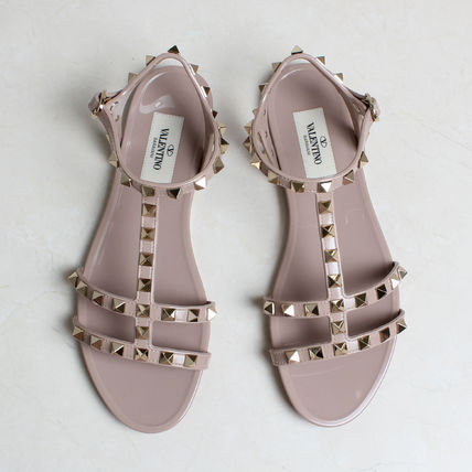 ★VALENTINO ROCKSTUD FLAT RUBBER SANDAL サンダル