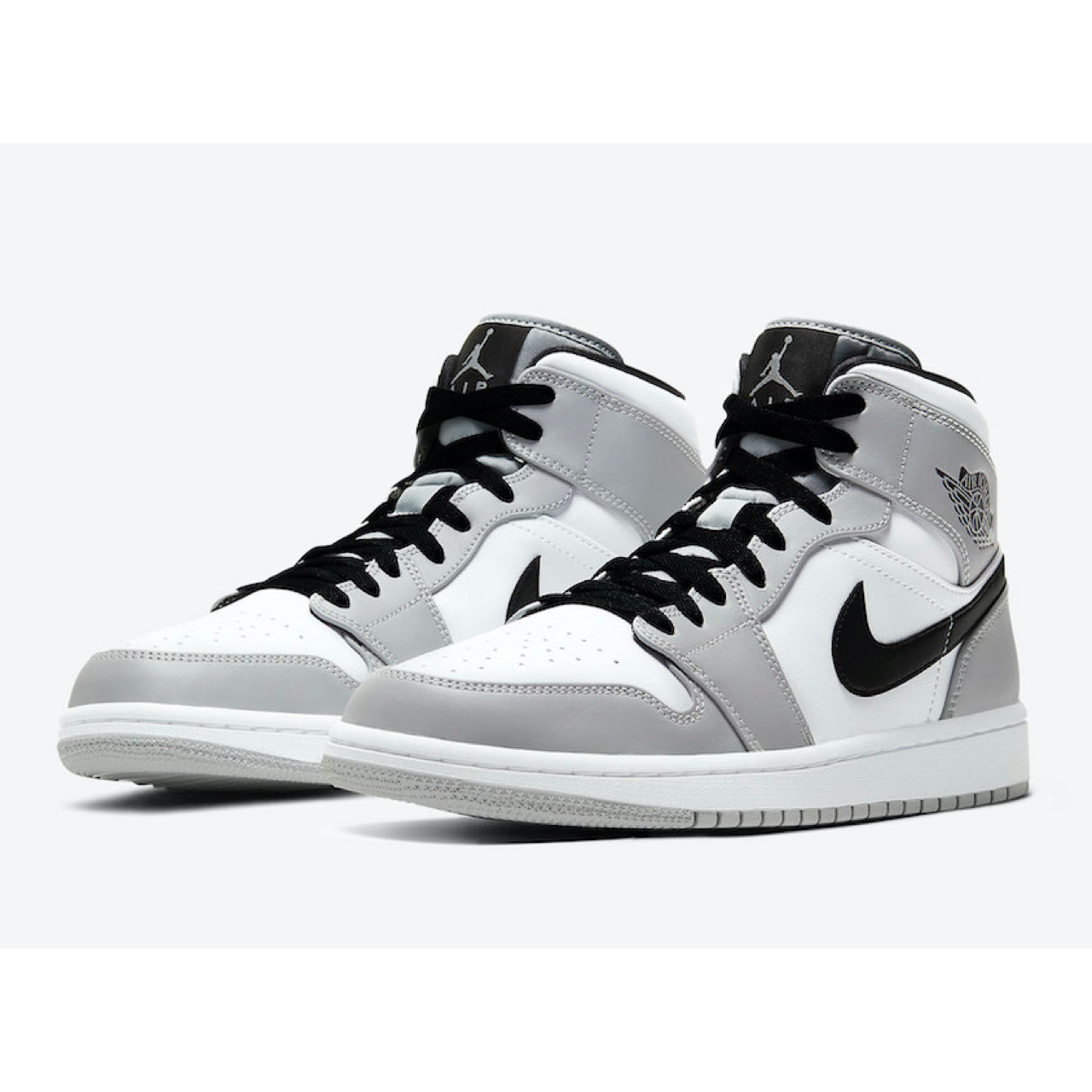 Nikeナイキ エアジョーダン Air Jordan 1 Mid スモークグレー