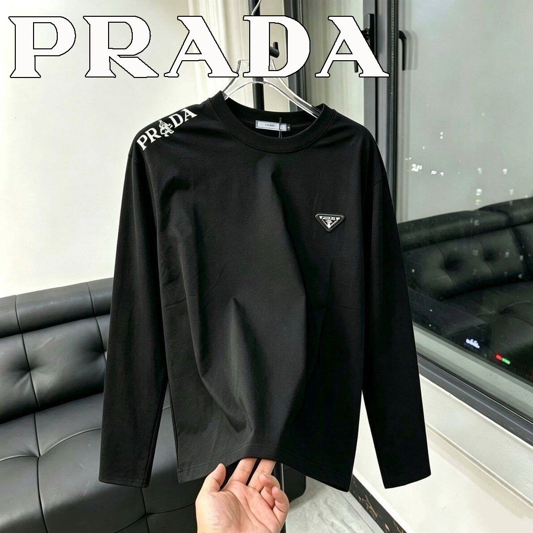 【PRADA】　トライアングルロゴ　スウェット