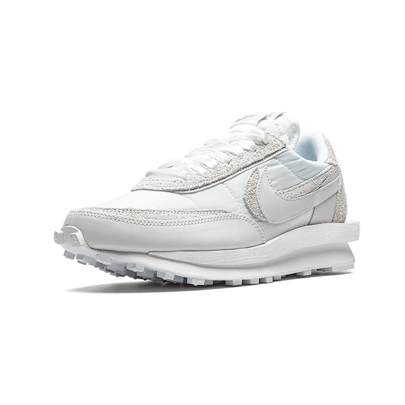 【送料無料】【代金引換】Sacai x Nike LVD Waffle 【正規品】