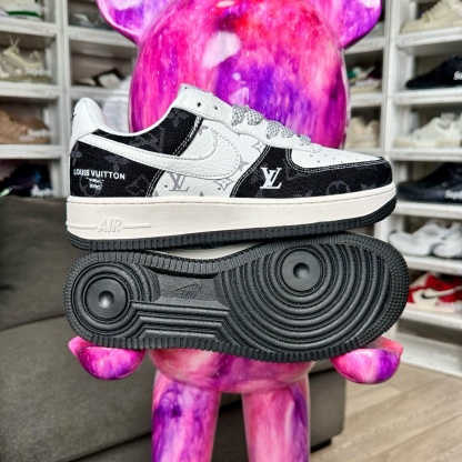 Louis Vuitton x Nike Air Jordan 1 Low カウボーイ3色