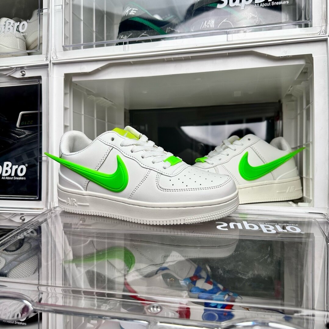 Nike Air Force 1 “Big hook green apple/大きなフックの青リンゴ”