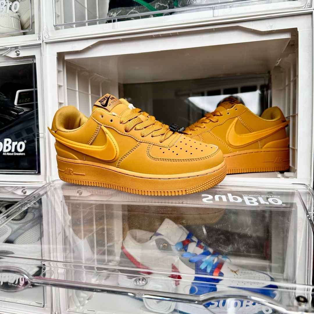 Nike Air Force 1 Big hook wheat