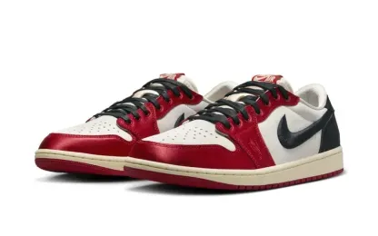 2024最新作★マイケル・ジョーダンの息子 マーカス主宰 Trophy Room x Air Jordan 1 Low の最新作 “Rookie Card - Away” が発売