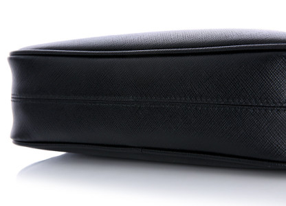 ♦PRADA♦メンズ ショルダーバッグ☆正規品・関税込☆