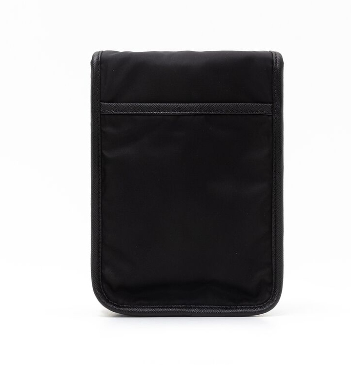 ☆送料関税込☆PRADA ポーチ付 ショルダーバッグ クロスボディ☆