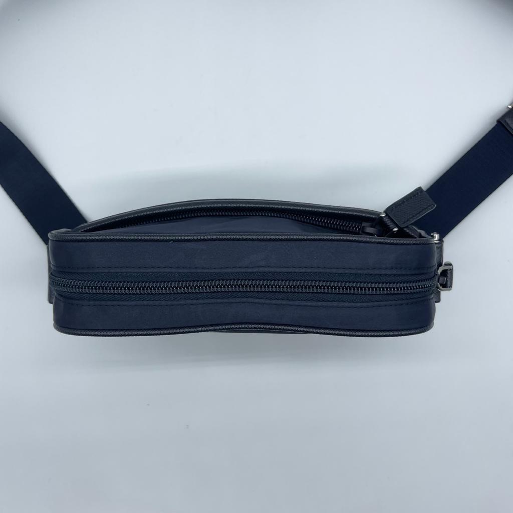 ★プラダショルダーバッグ お買い得！！