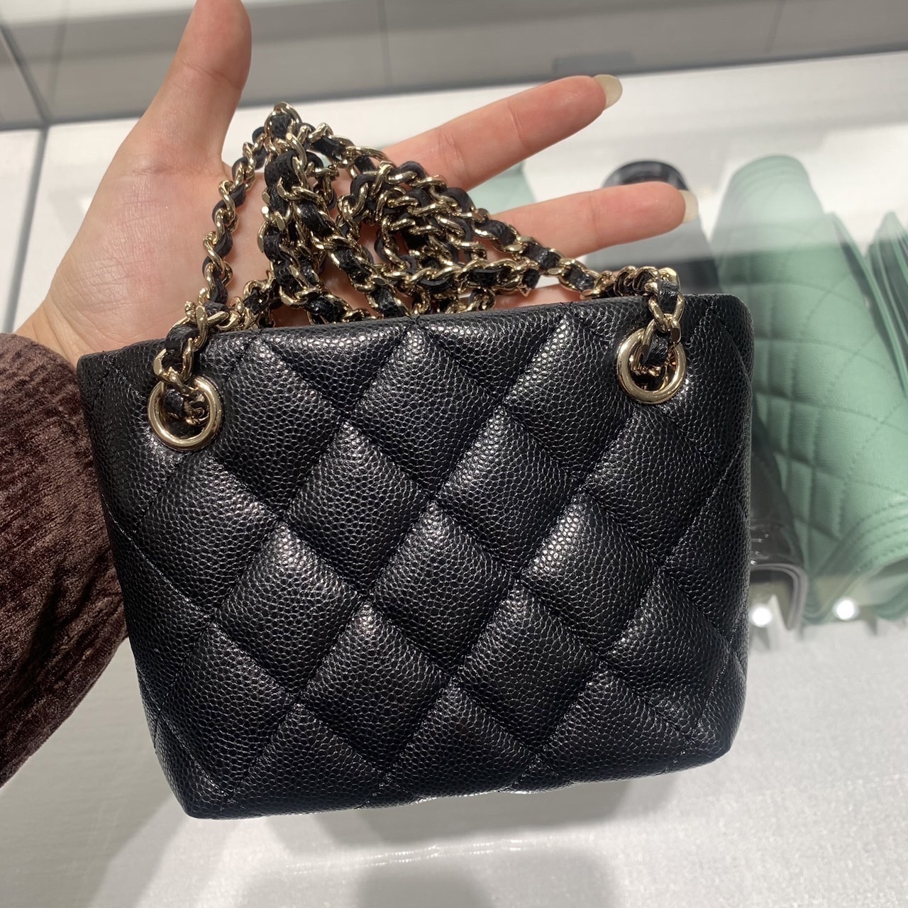 25C【関税なし】CHANEL クラシック チェーンクラッチ ミニ 白黒