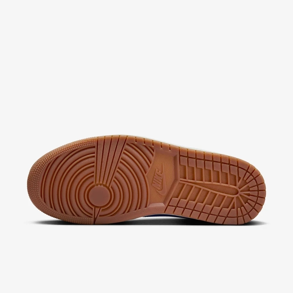 【ナイキ】Nike Jordan 1 x Travis Scott Low Canaryカナリー