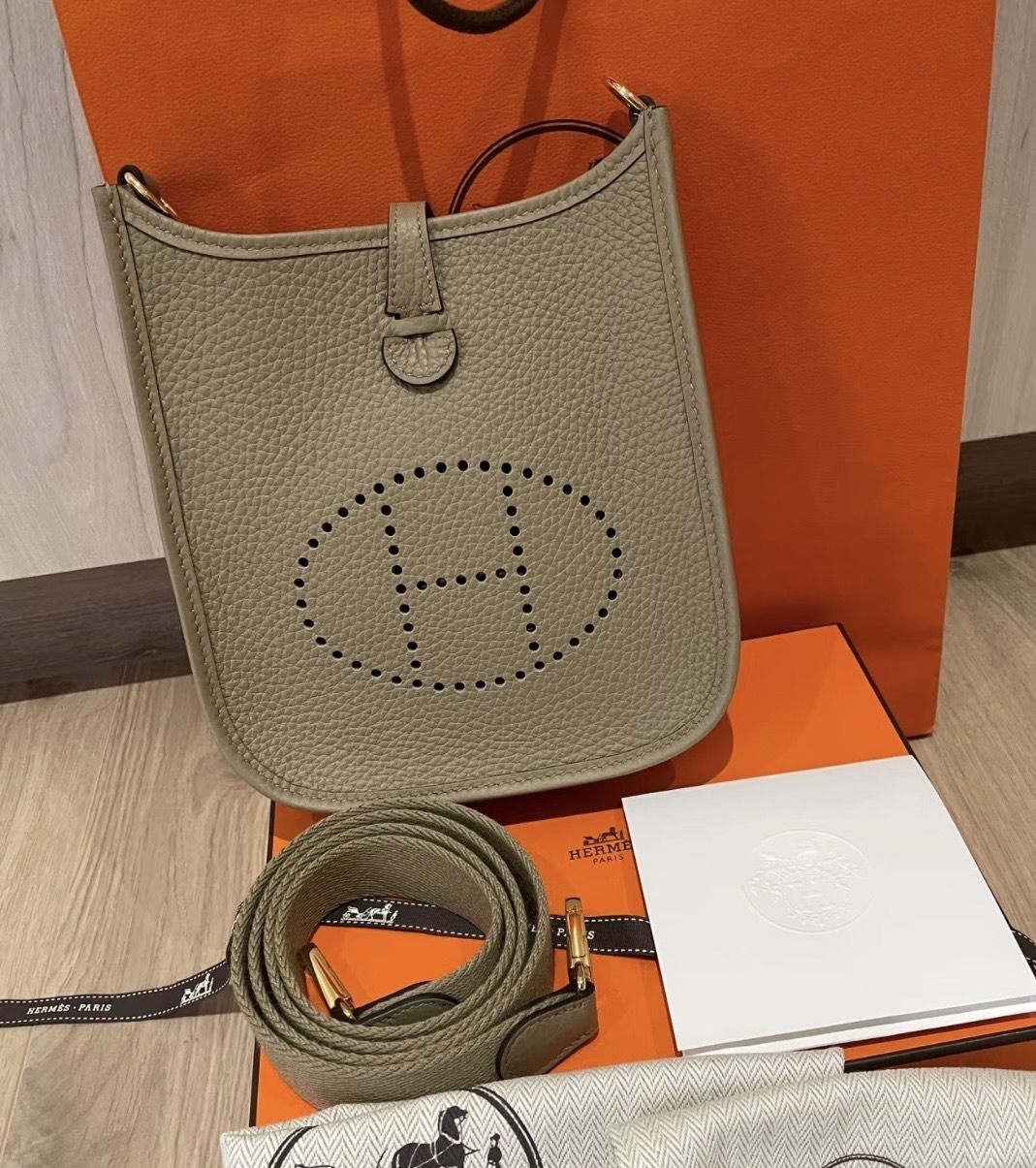 【関税なしですぐ届く♪】HERMES ミニ エヴリン16 TPM
