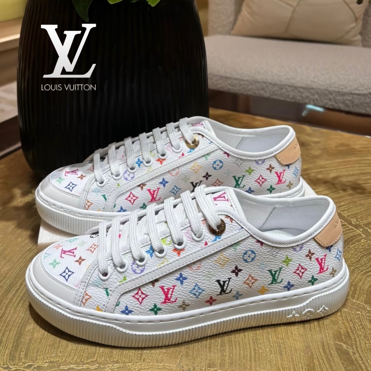足元オシャレ☆限定コラボ【LOUIS VUITTON】スニーカー 靴