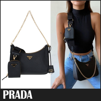 送料関税込☆PRADA Re-Edition 2005 サフィアーノレザー バッグ