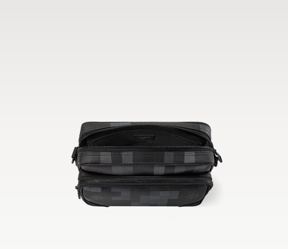 【国内発送】Louis Vuitton　ナイル　メッセンジャー　バッグ