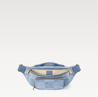【アウトドアの強い味方】LOUIS VUITTON★ショルダーバック
