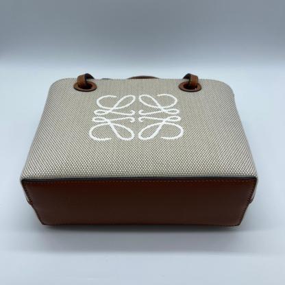 お買い得！！★ ロエベ ★ アナグラムトートミニバッグ