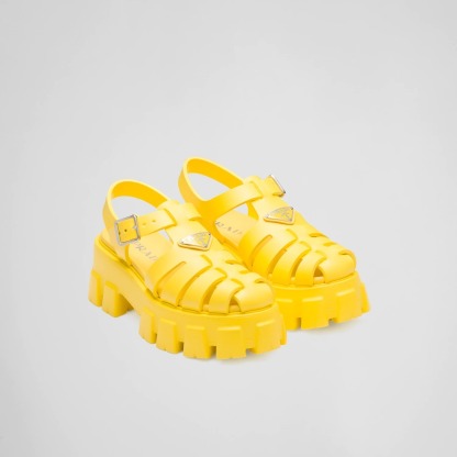 【PRADA】フォーム ラバー サンダル 厚底 ロゴ プラダ 靴