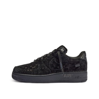 ★NIKE x Louis Vuitton★超入手困難★世界が欲しがる伝説の１足