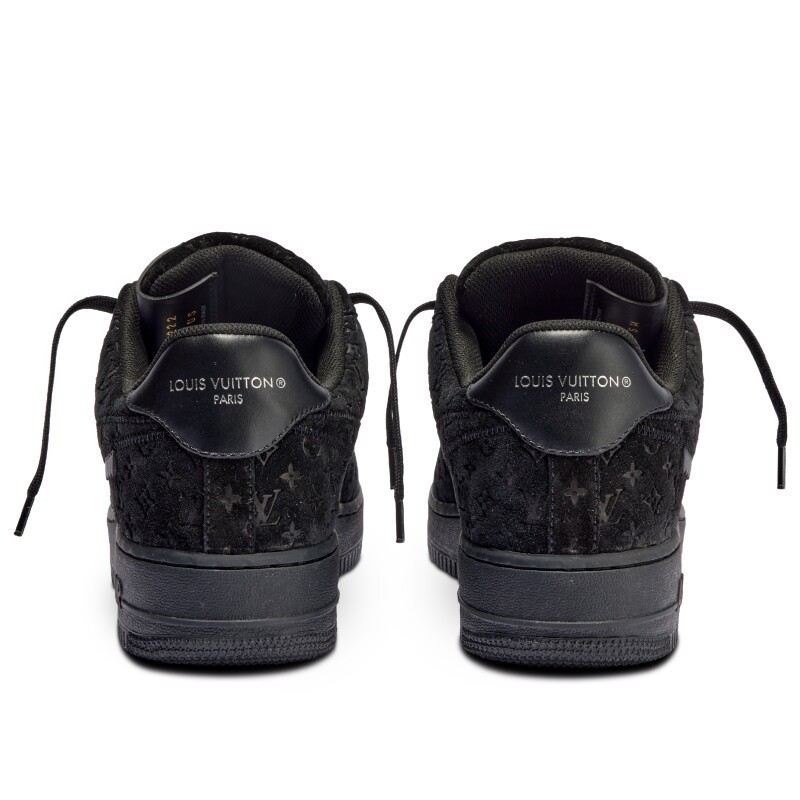 ★NIKE x Louis Vuitton★超入手困難★世界が欲しがる伝説の１足