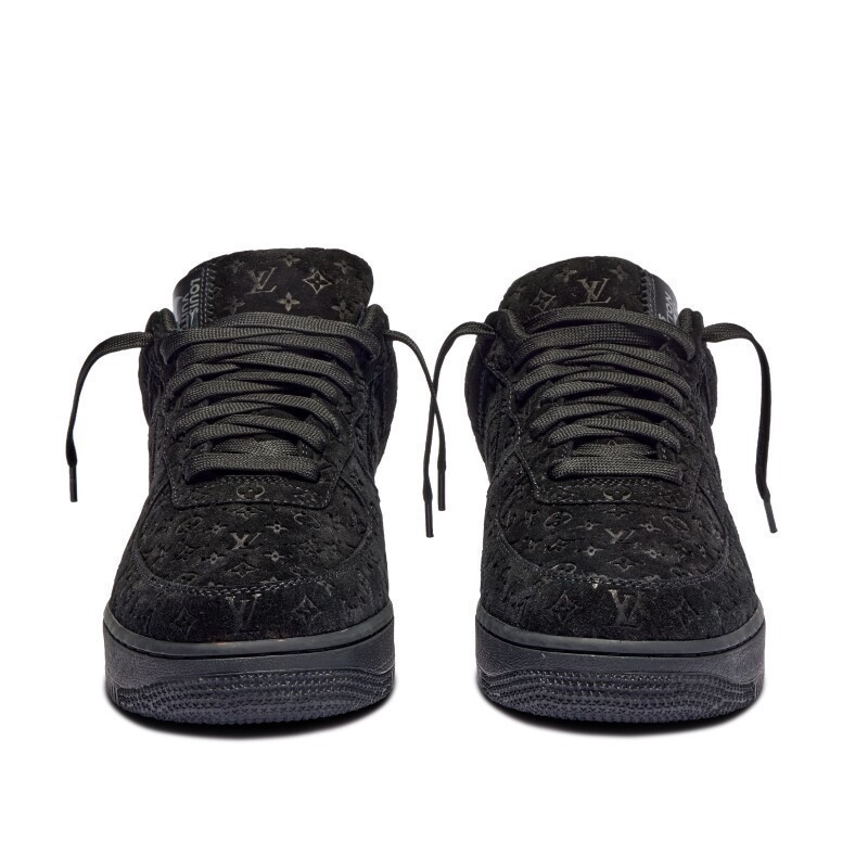 ★NIKE x Louis Vuitton★超入手困難★世界が欲しがる伝説の１足