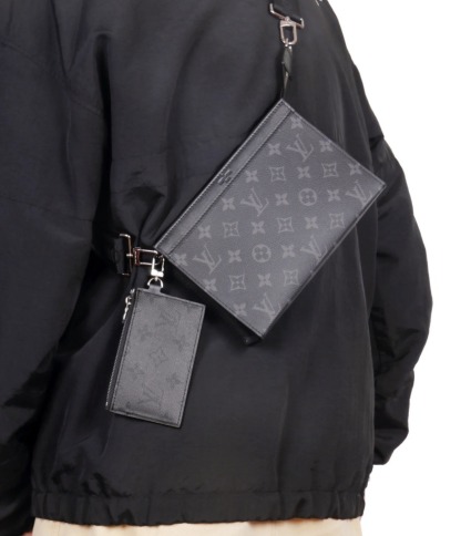 Louis Vuitton《欲しい１品》ガストン ウェアラブル ウォレット