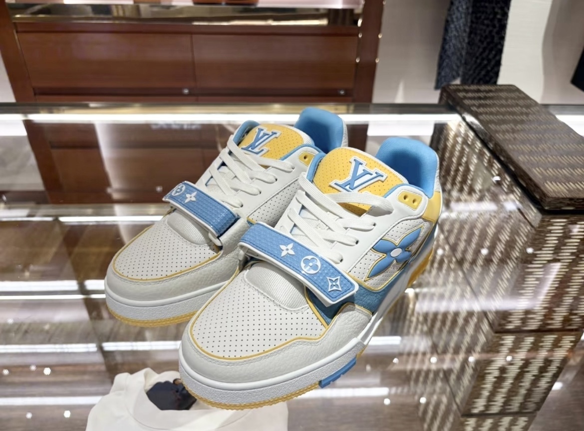 【カラフルおしゃれ♪】Louis Vuitton★トレイナー スニーカー