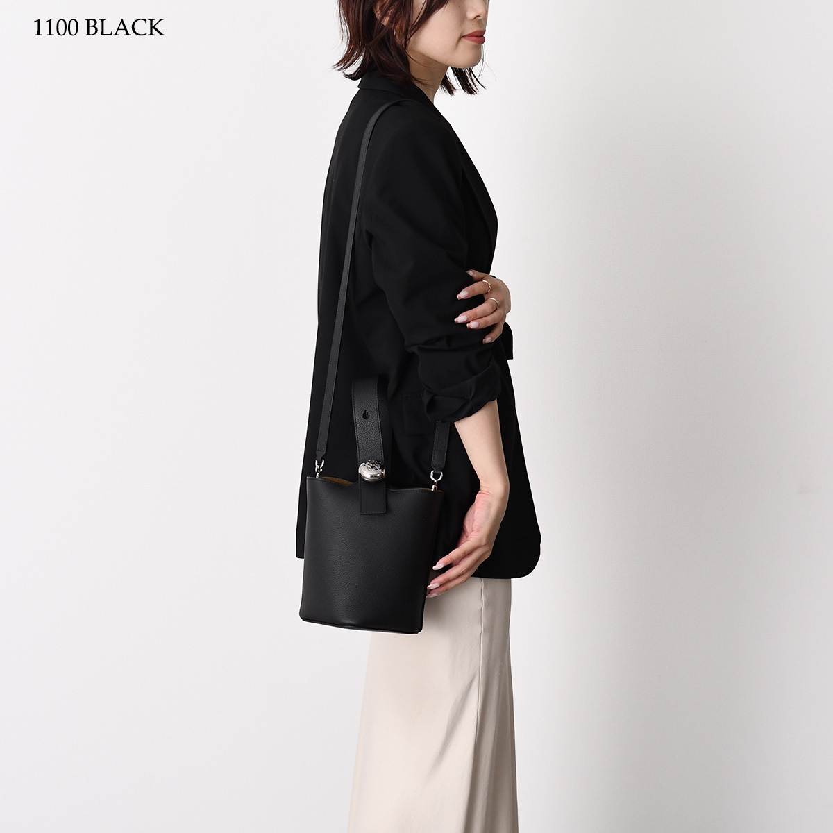 【国内即発】LOEWE ぺブル バケットバッグ ミニ