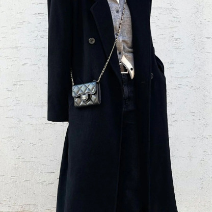 春先のお出かけに♪CHANEL クラシック チェーン クラッチバック