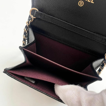 春先のお出かけに♪CHANEL クラシック チェーン クラッチバック