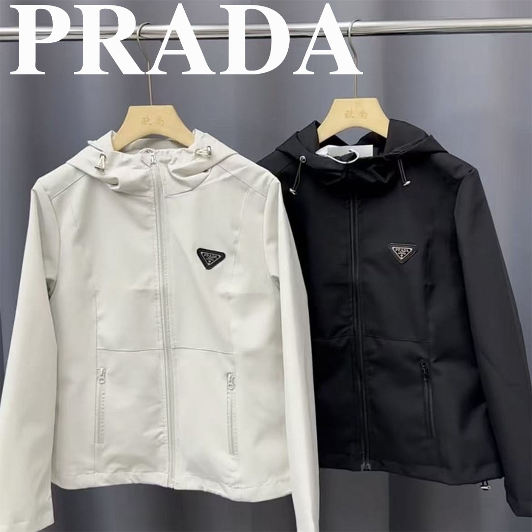 【在庫限定】PRADA 三角プレートロゴ パーカージャケット 2 色