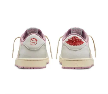 【新モデルも発売中】Travis Scott X Nike AJ1“pink”【送料無料 代金引換】