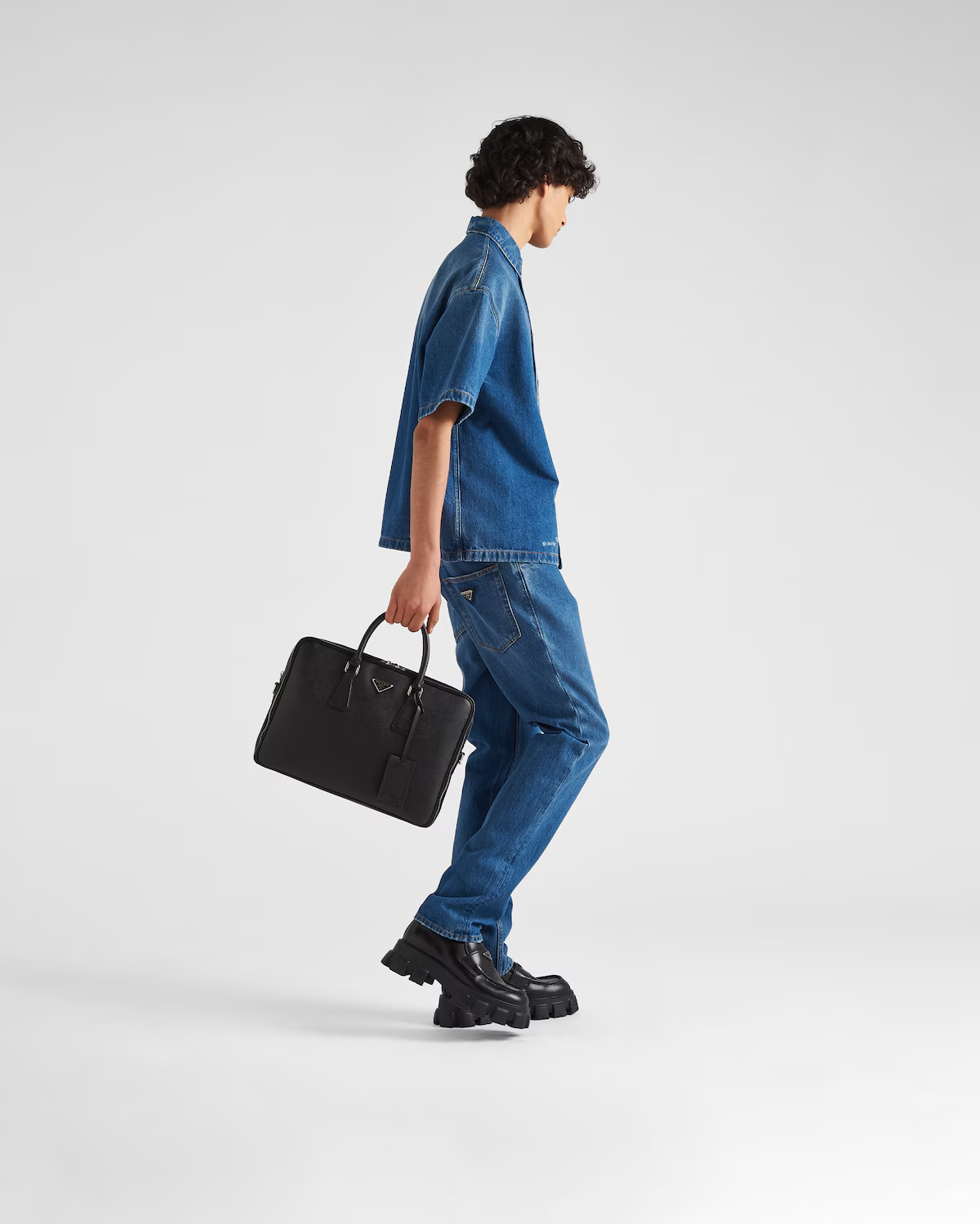 【PRADA】セール！一つ持っておきたい大人ハンドバッグ 2VE022_9Z2_F0002_V_OOO