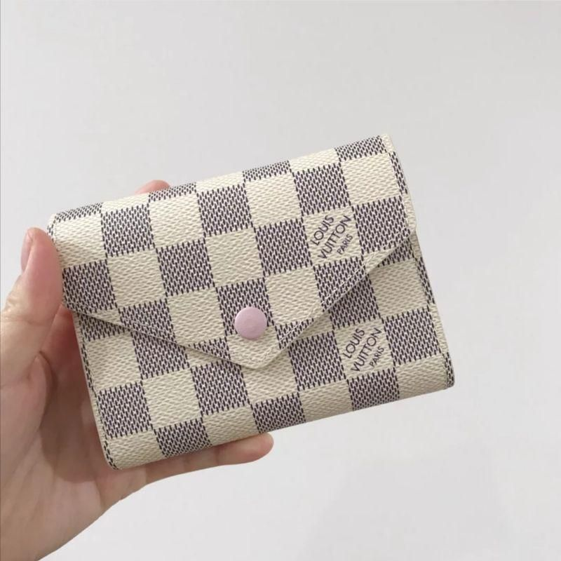 （ルイヴィトン）ポルトフォイユ・ヴィクトリーヌ