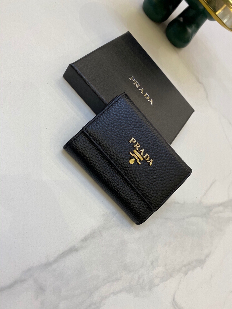 PRADA・ウォレット 財布 小銭入り wallet 大容量 多機能