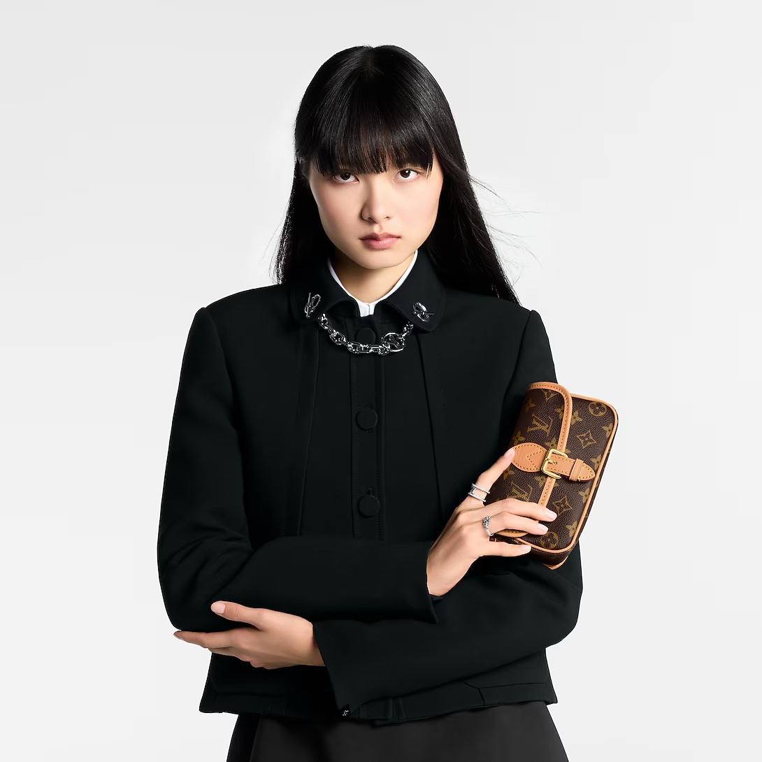 【直営店SALE価格！】雑誌掲載 LV モノグラム ナノ・ディアヌ    M83298