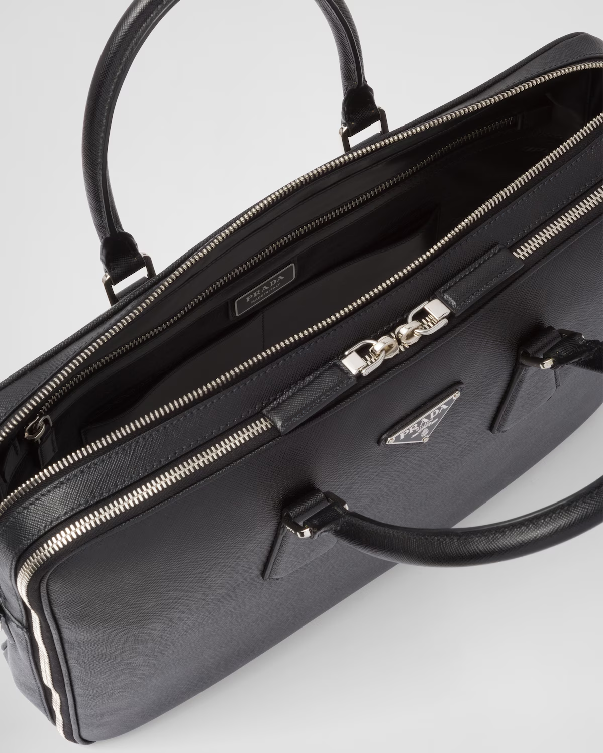 【PRADA】セール！一つ持っておきたい大人ハンドバッグ 2VE022_9Z2_F0002_V_OOO