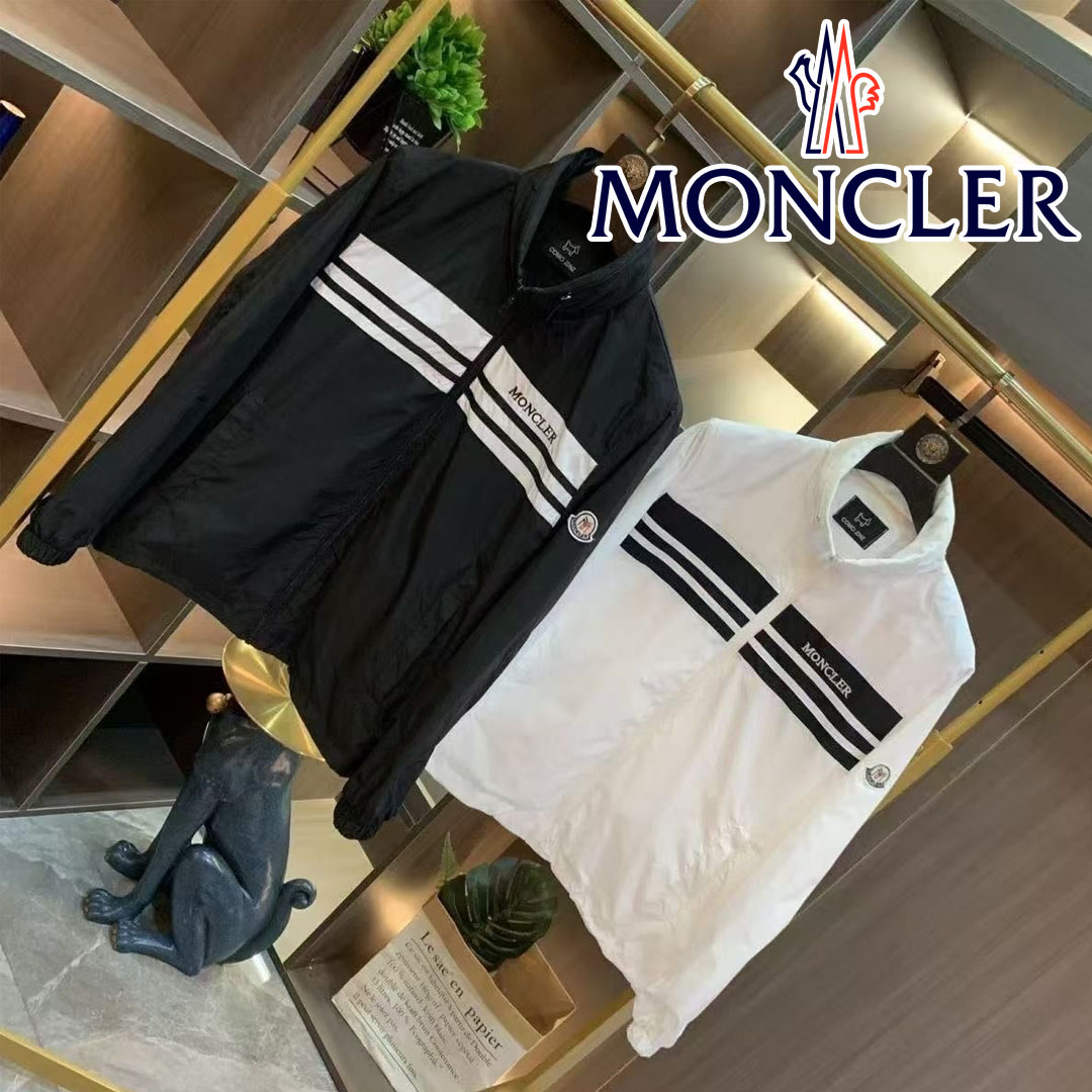 【MONCLER】   メンズ 超軽量ナイロンジャケット *先着順