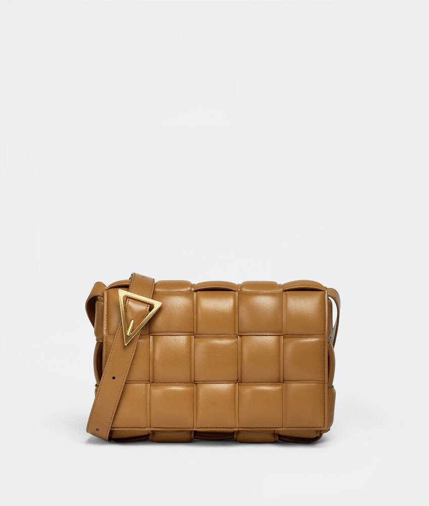 【BOTTEGA VENETA】パデッド カセット