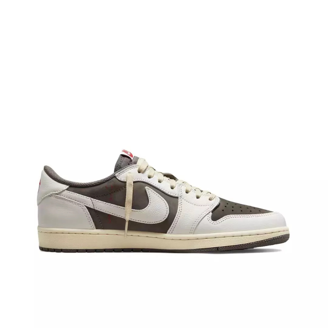 ★NIKE★激レア確定！世界が欲しがるプレミアムな逸足♪ 【新商品発売】【今年の新商品】TRAVIS SCOTT X AIR JORDAN 1 LOW OG【本物の商品保証】【代金引換】