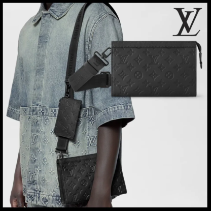 *LV*ガストンウェアラブル ウォレット ショルダーバッグ M81115
